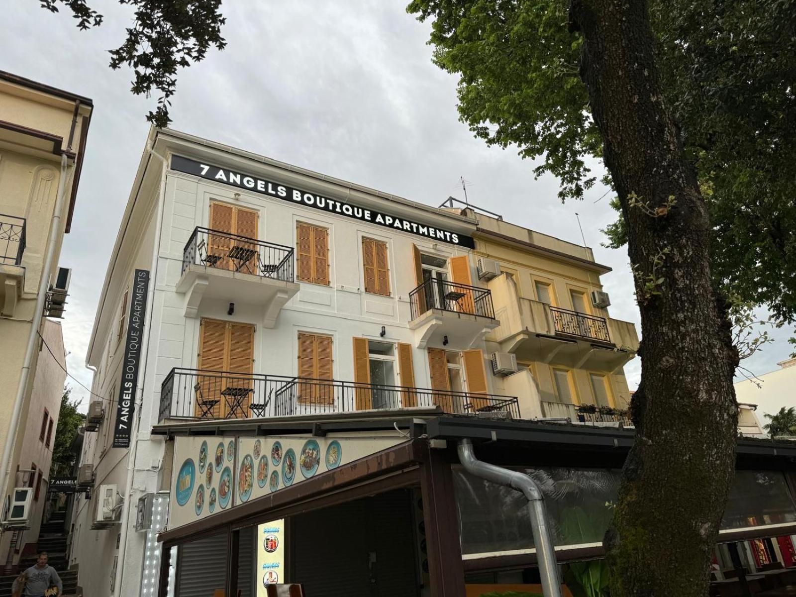 Boutique Apartments "7 Angels" Crikvenica Buitenkant foto
