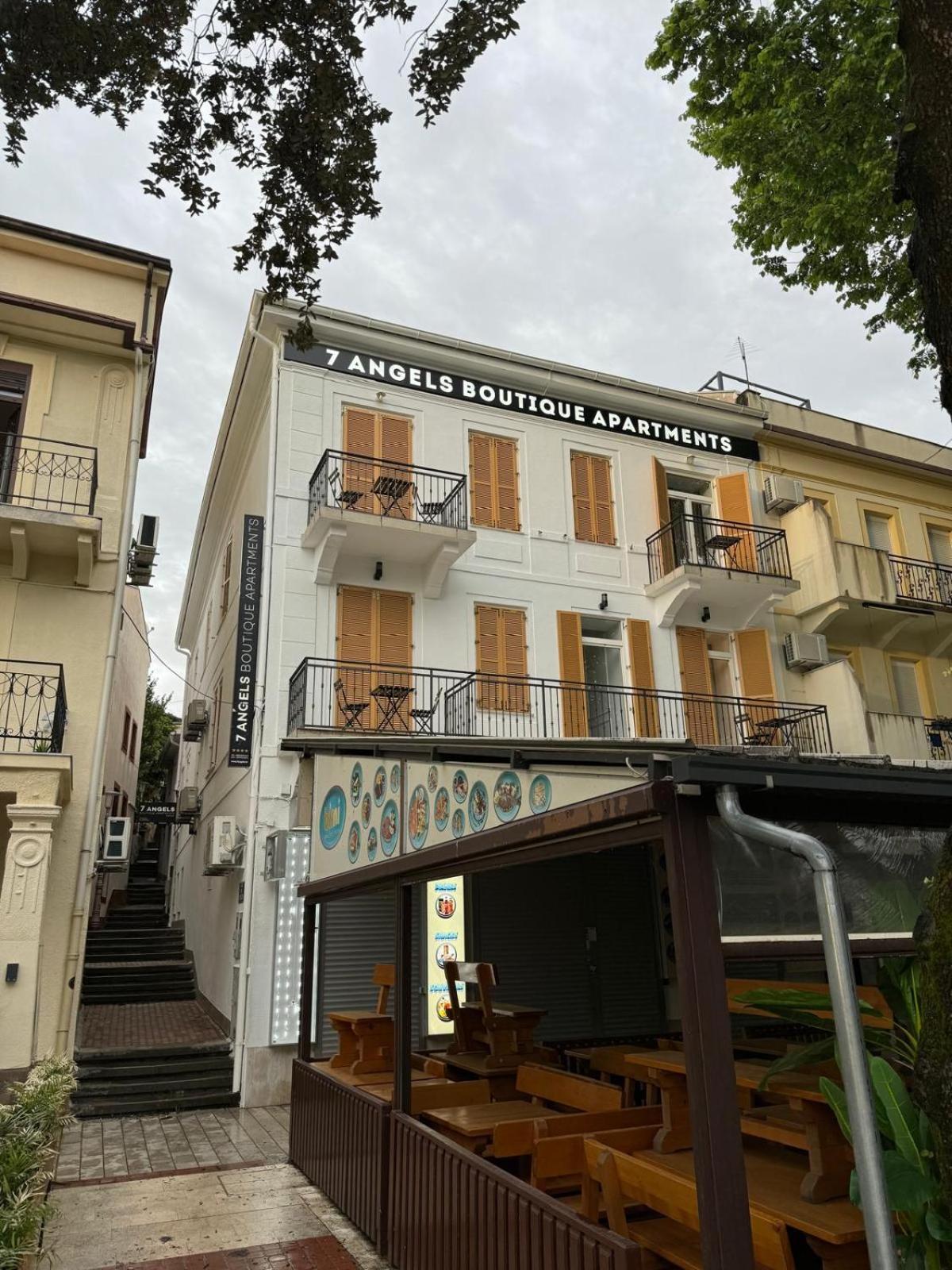Boutique Apartments "7 Angels" Crikvenica Buitenkant foto