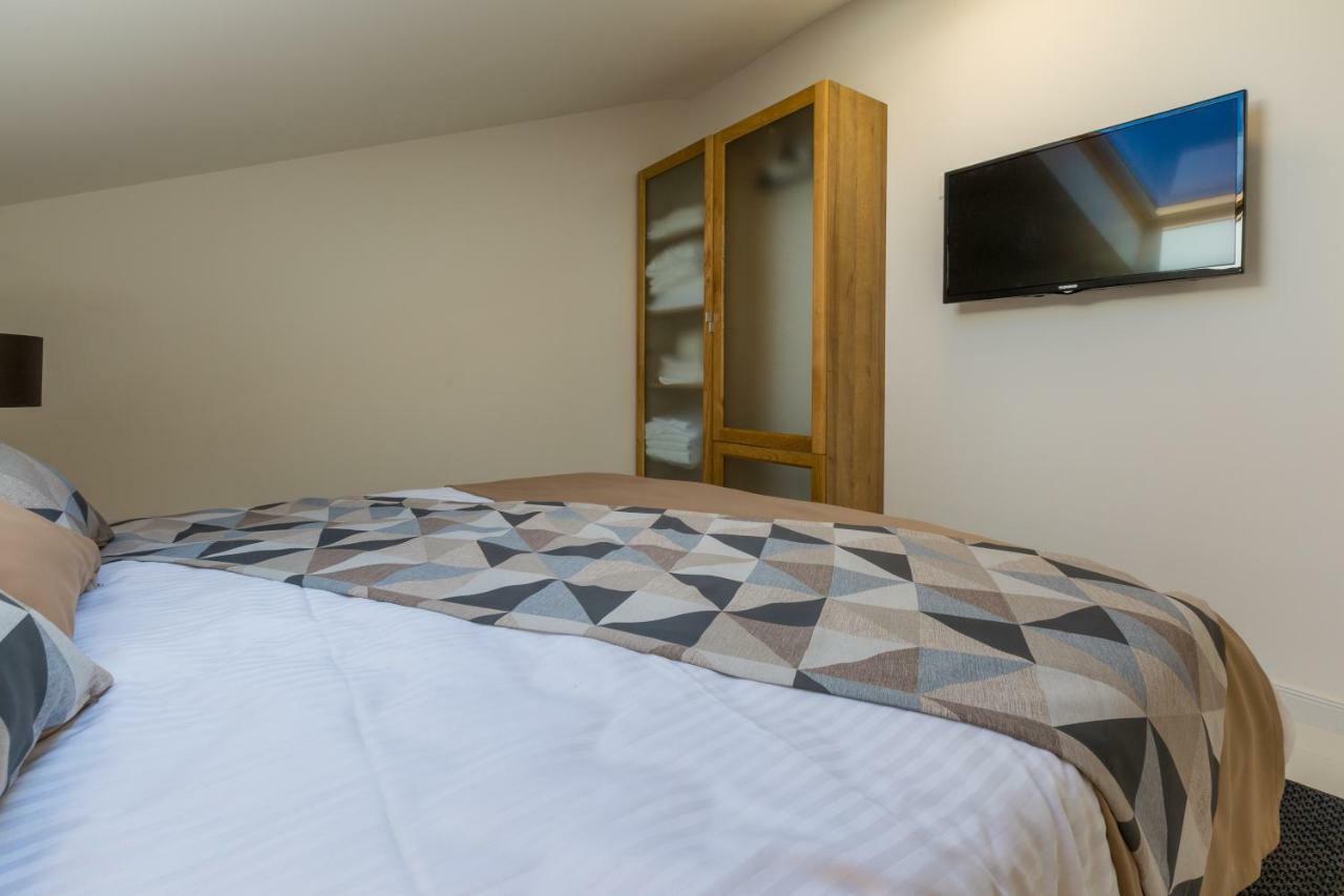 Boutique Apartments "7 Angels" Crikvenica Buitenkant foto