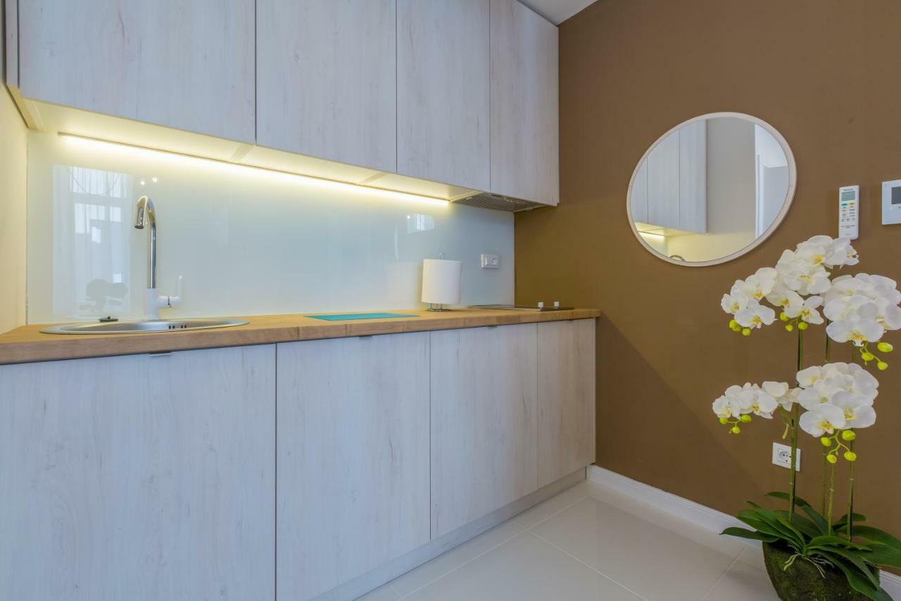 Boutique Apartments "7 Angels" Crikvenica Buitenkant foto