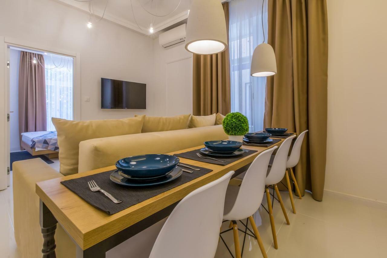 Boutique Apartments "7 Angels" Crikvenica Buitenkant foto
