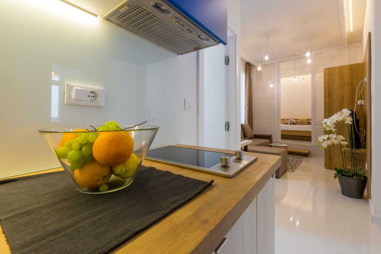 Boutique Apartments "7 Angels" Crikvenica Buitenkant foto